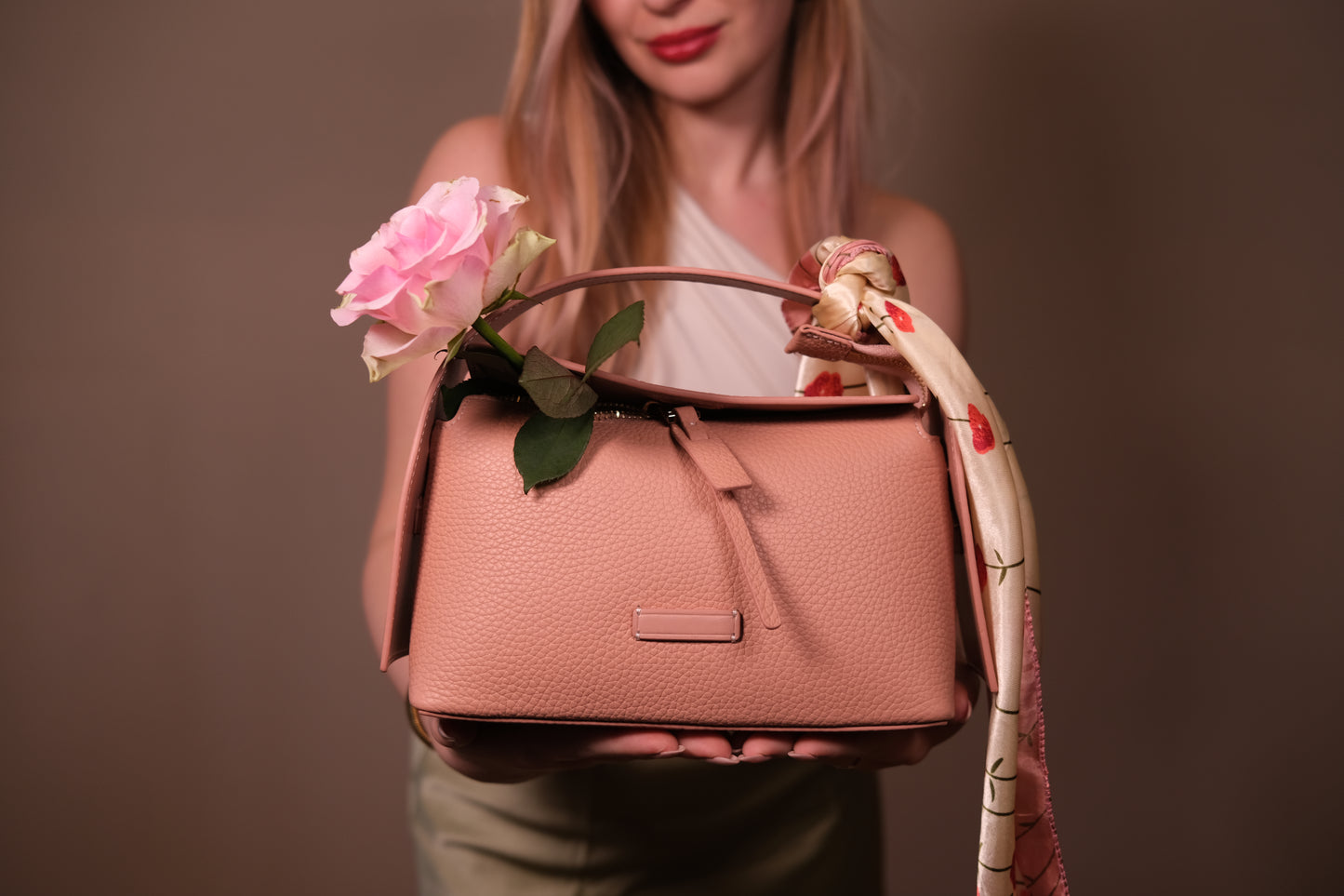 JANE in Pink