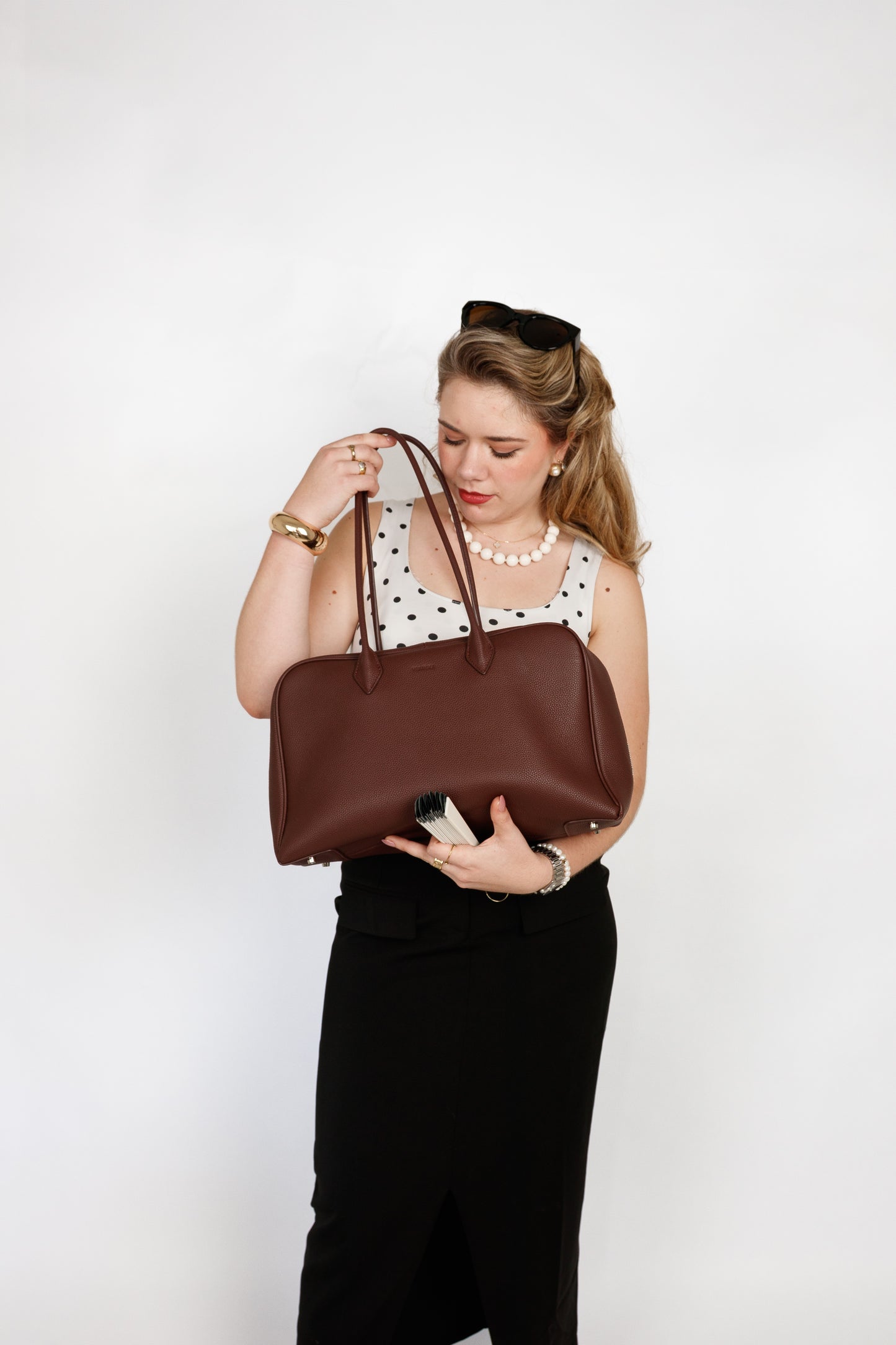 NELLIE in Brown